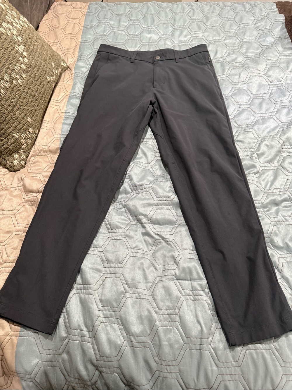 Lululemon ABC Classic Fit Khaki Gray Pants Performance Stretch Men's 33x29 Golf